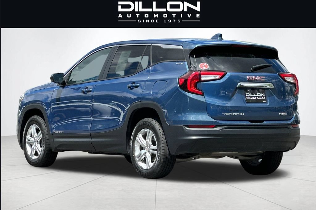 Used 2024 GMC Terrain SLE AWD/4WD image 6