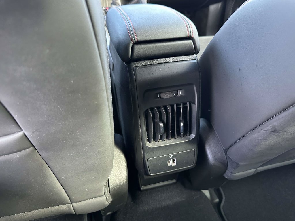 Used 2023 Dodge Hornet GT w/ Cold Weather Group AWD/4WD image 13