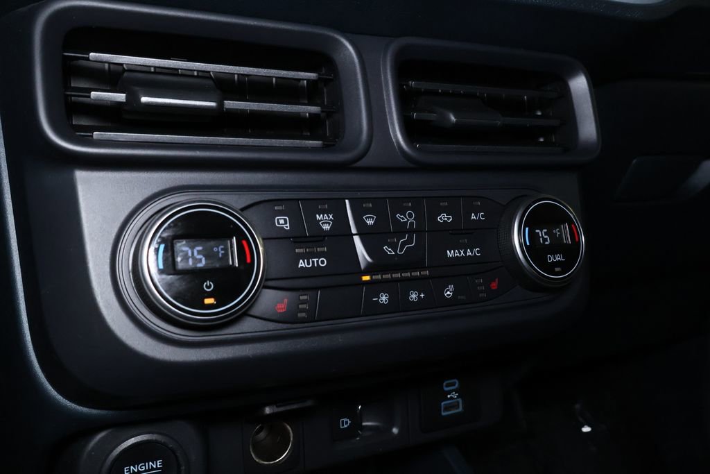 Used 2022 Ford Maverick Lariat w/ Lariat Luxury Package image 29