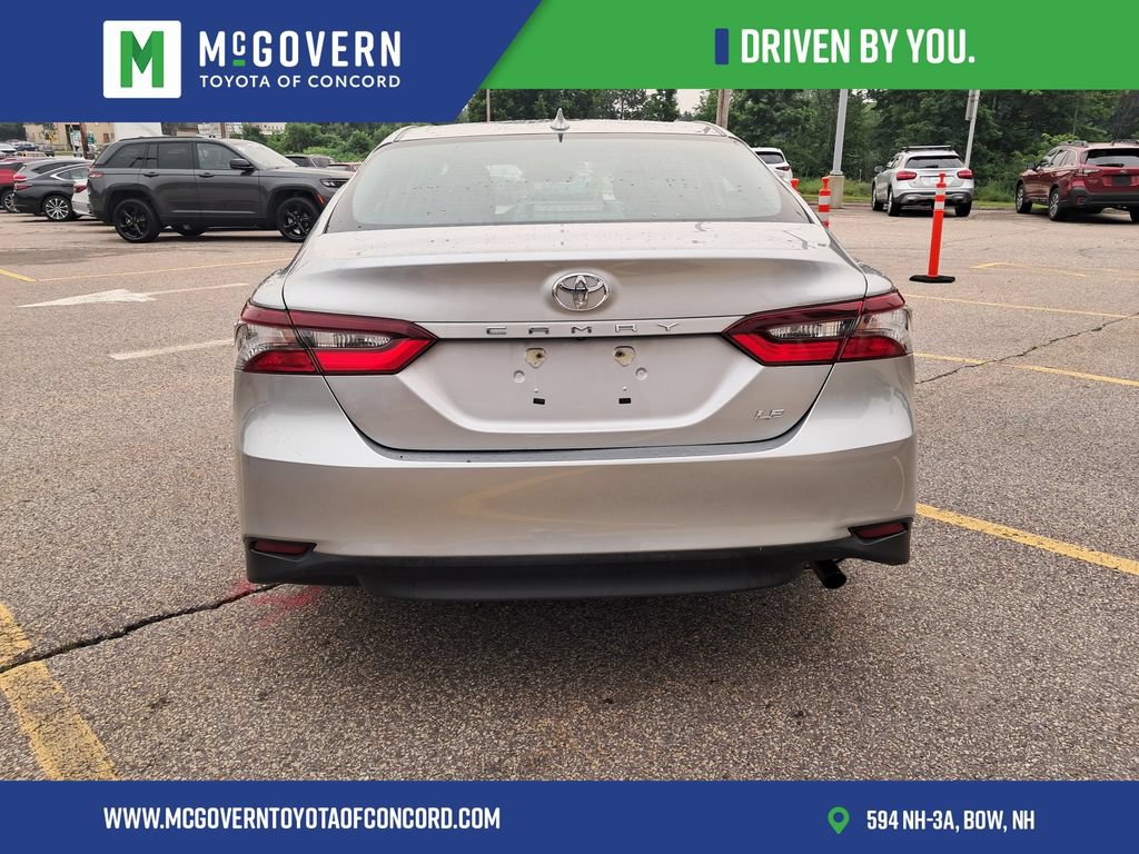 Used 2021 Toyota Camry LE FWD image 6