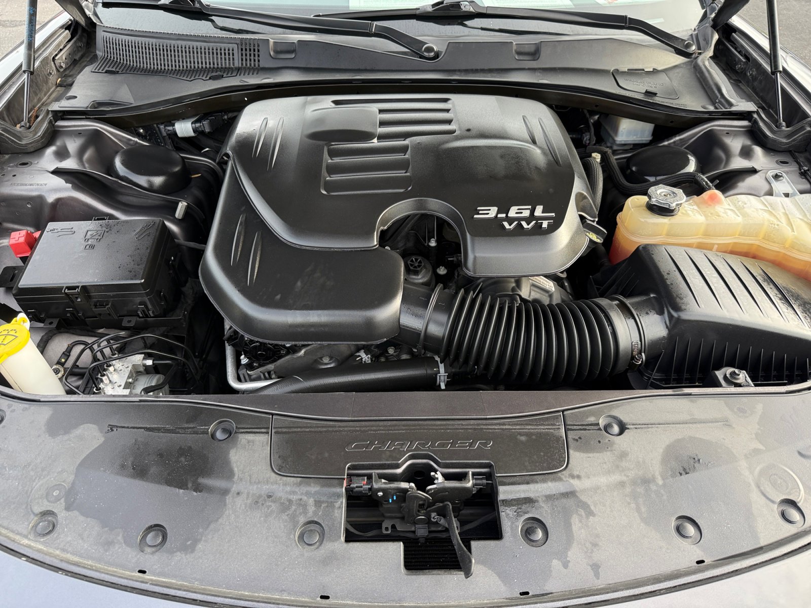 Used 2022 Dodge Charger SXT w/ Leather Interior Group image 20