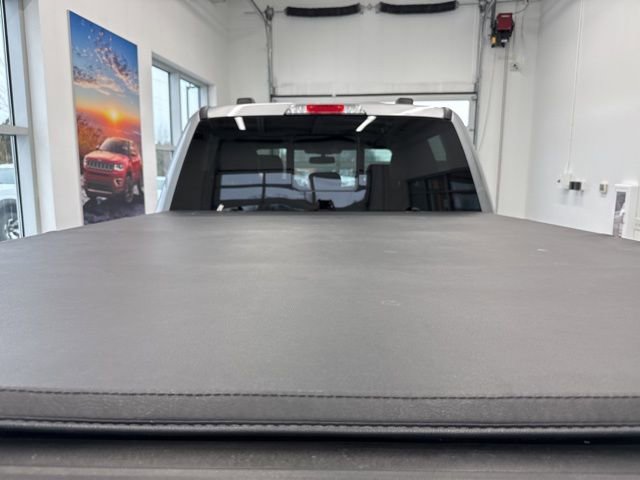 Used 2020 Ford F350 Lariat AWD/4WD image 9