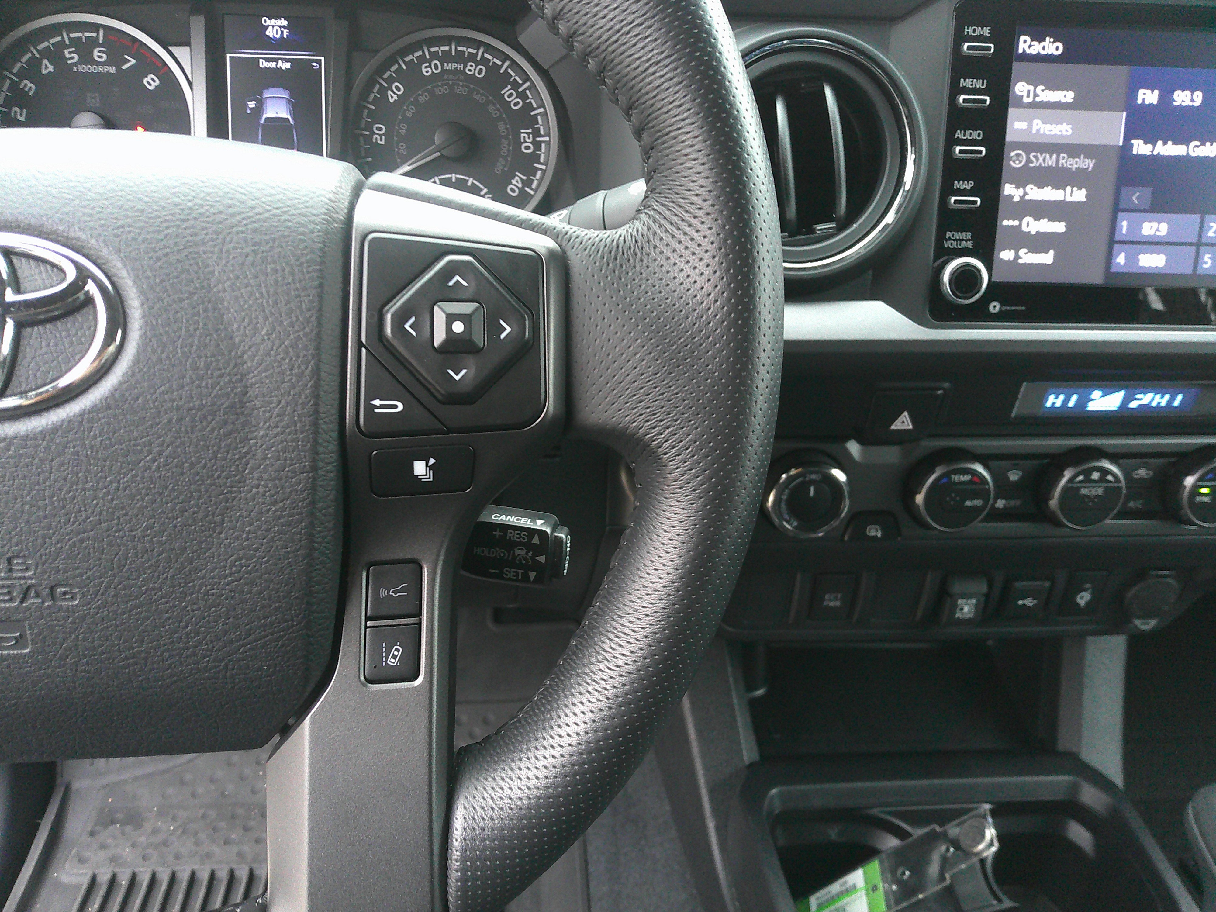 Used 2023 Toyota Tacoma TRD Off-Road image 25