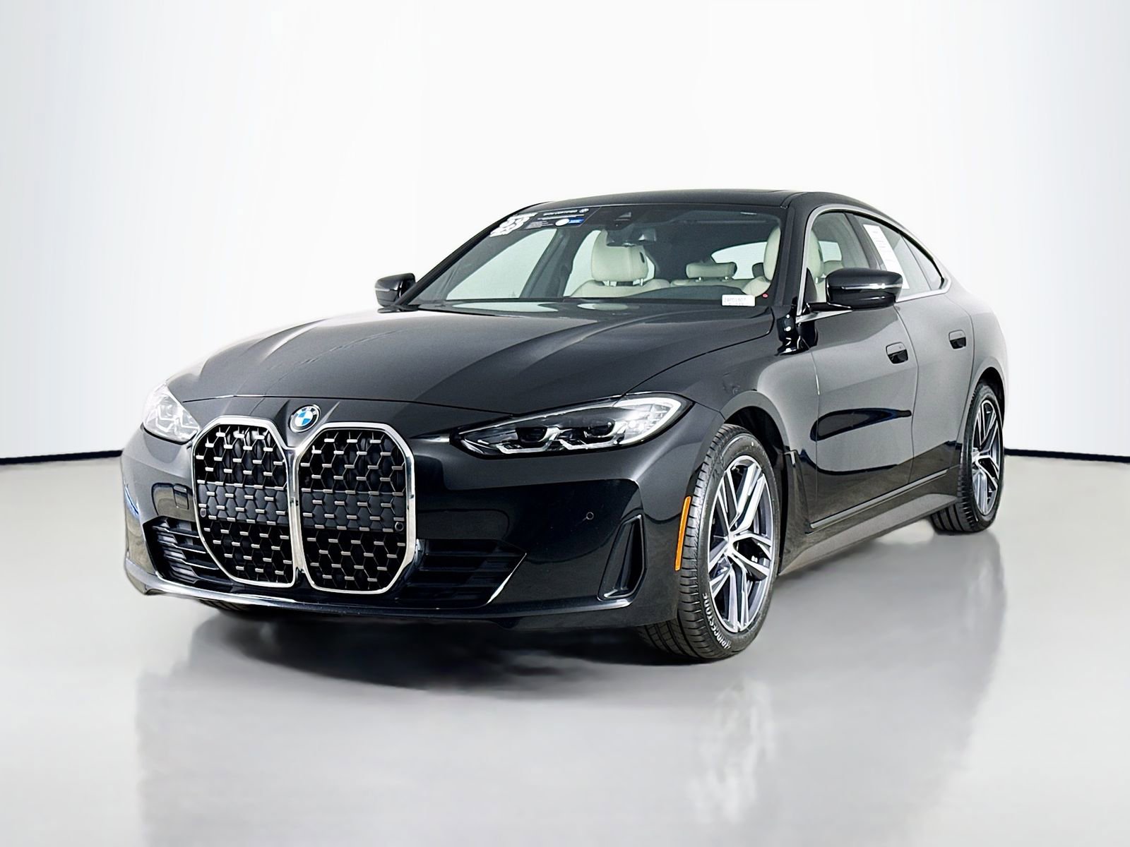 Certified 2023 BMW 430i Gran Coupe xDrive w/ M Sport Package image 3