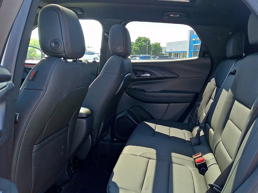 New 2026 Chevrolet TrailBlazer RS w/ Convenience Package FWD image 7