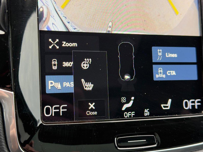 Certified 2022 Volvo XC90 T6 Momentum w/ Advanced Package image 23