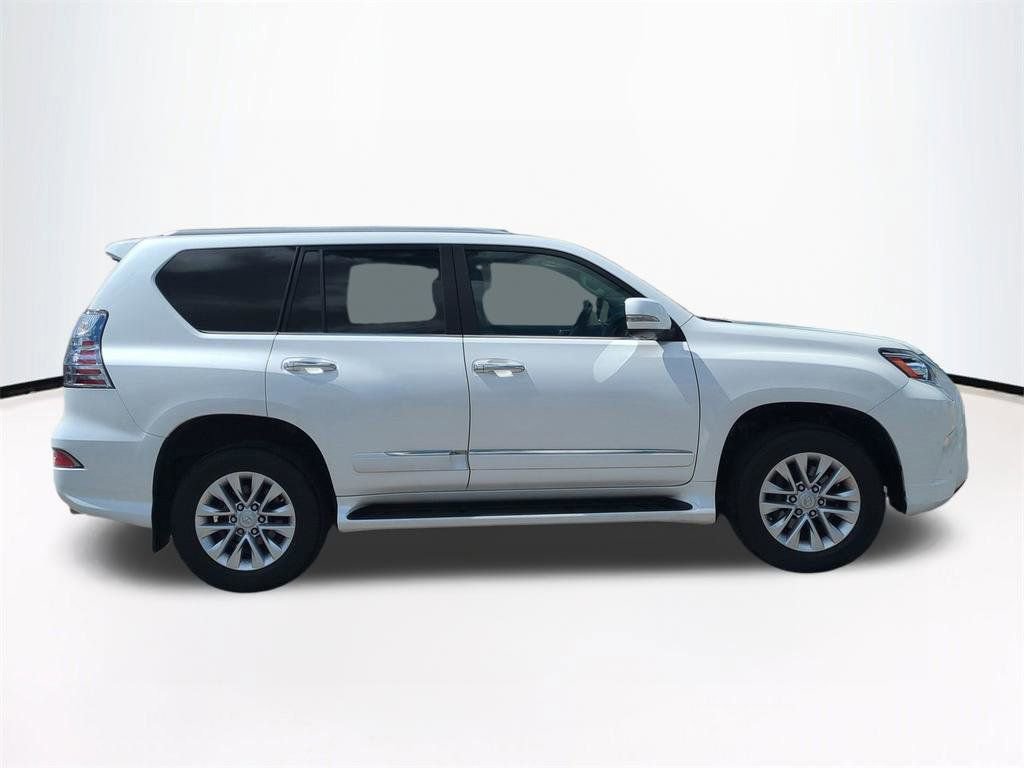Used 2019 Lexus GX 460 Premium image 4