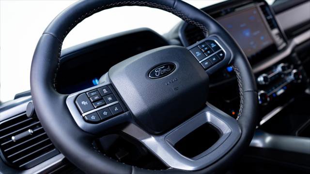 Used 2025 Ford F150 Lariat image 46