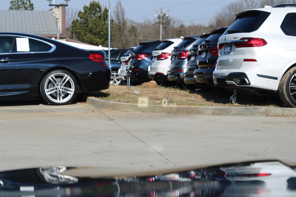 Used 2016 BMW 550i Sedan RWD image 24