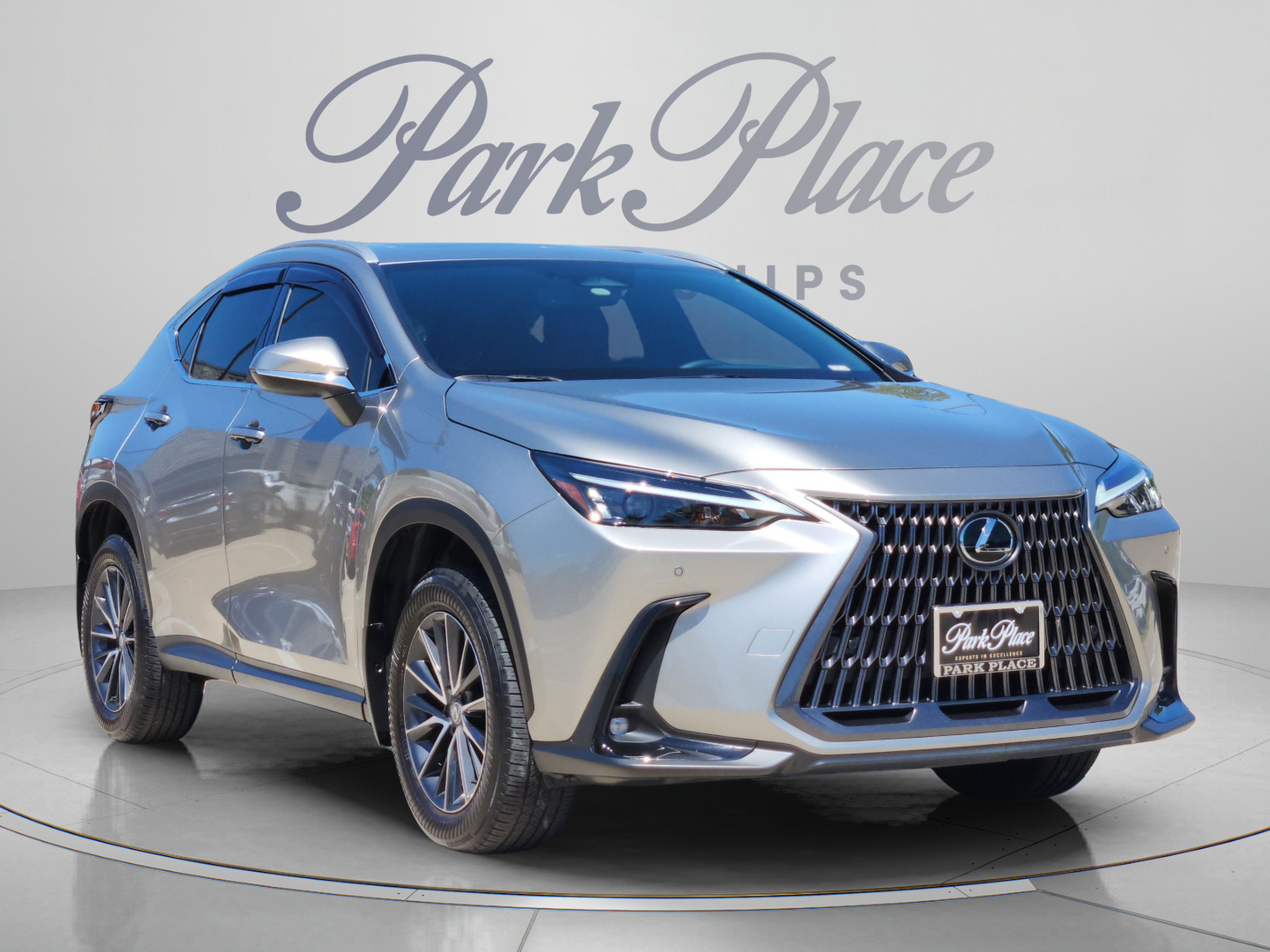 Used 2025 Lexus NX 250 FWD w/ Accessory Package (2T) image 5