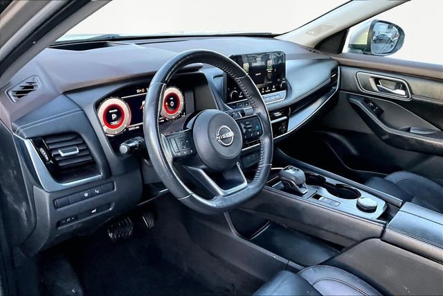 Used 2022 Nissan Rogue Platinum w/ Head-Up Display Package image 12