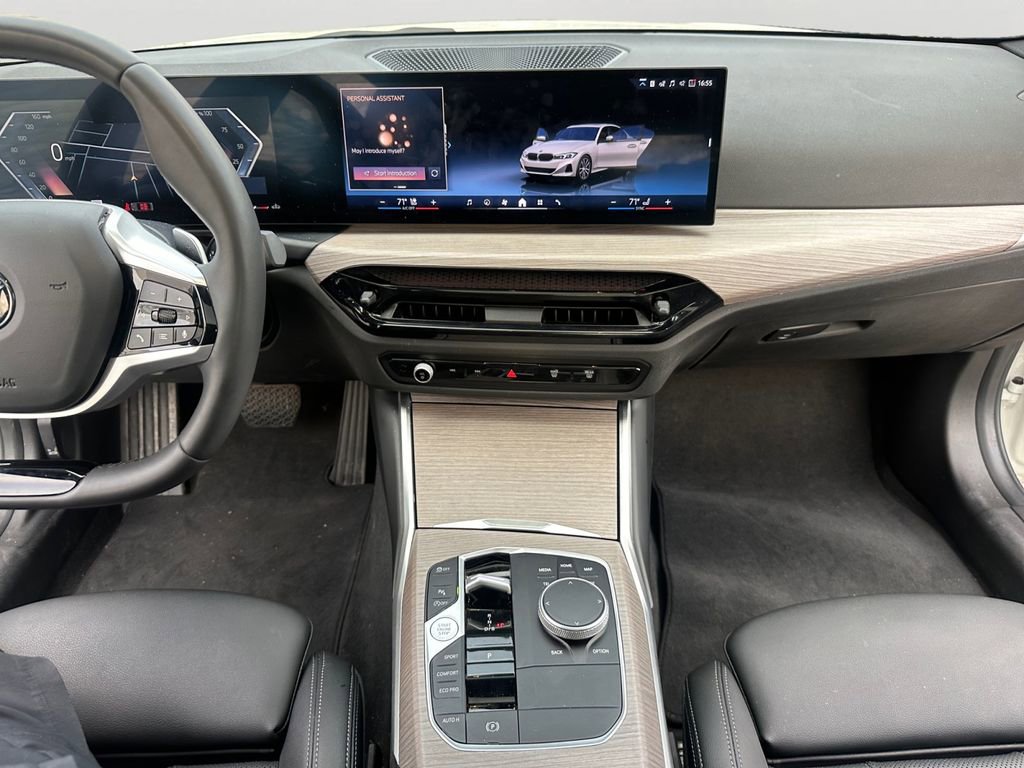 Used 2025 BMW 330i xDrive Sedan image 14