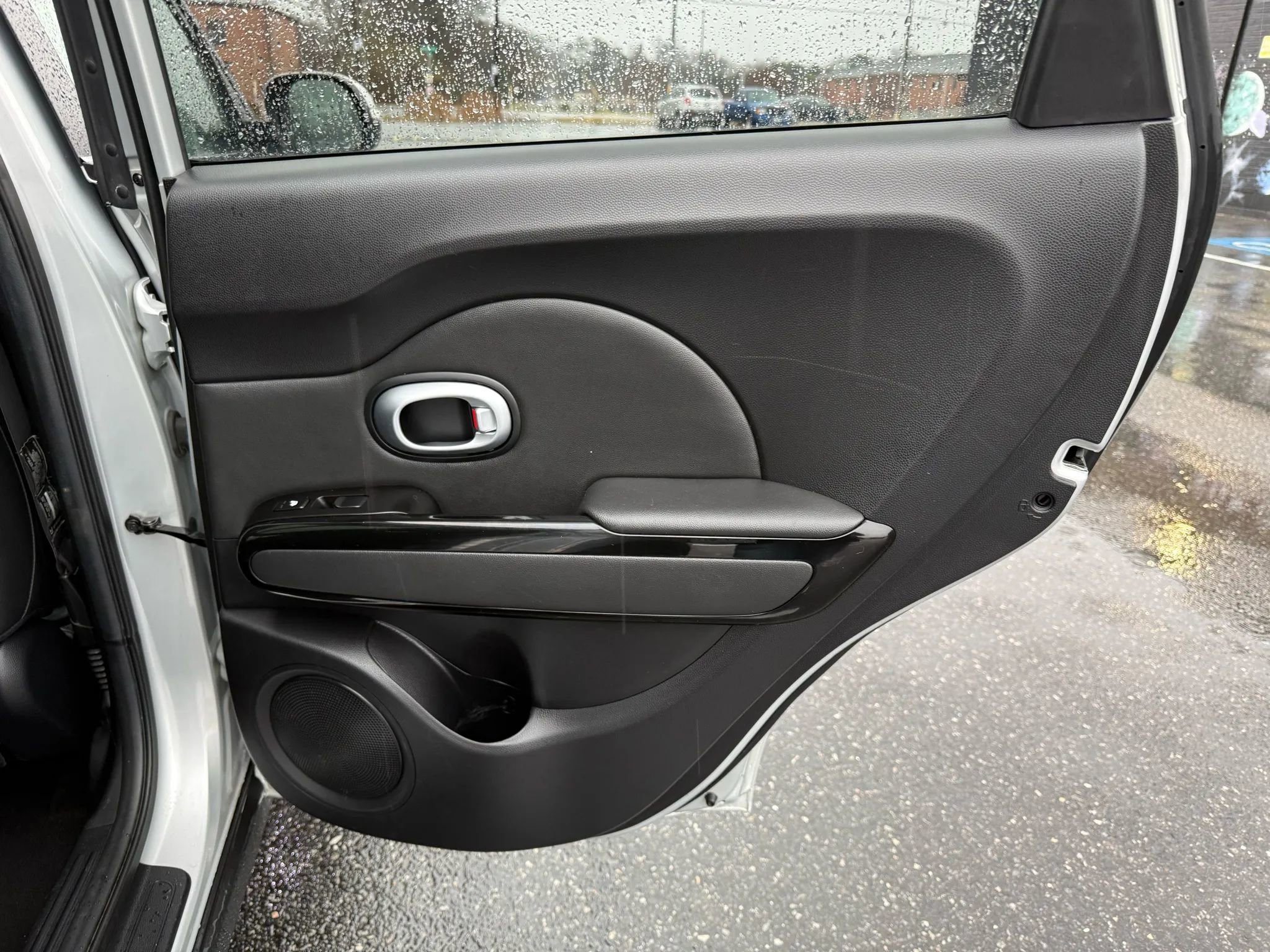 Used 2015 Kia Soul ! w/ Sun & Sound Package image 37