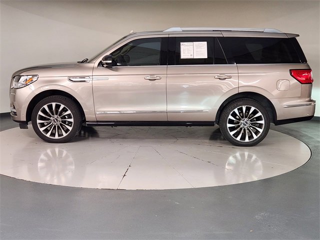 Used 2020 Lincoln Navigator Reserve w/ Luxury Package image 5
