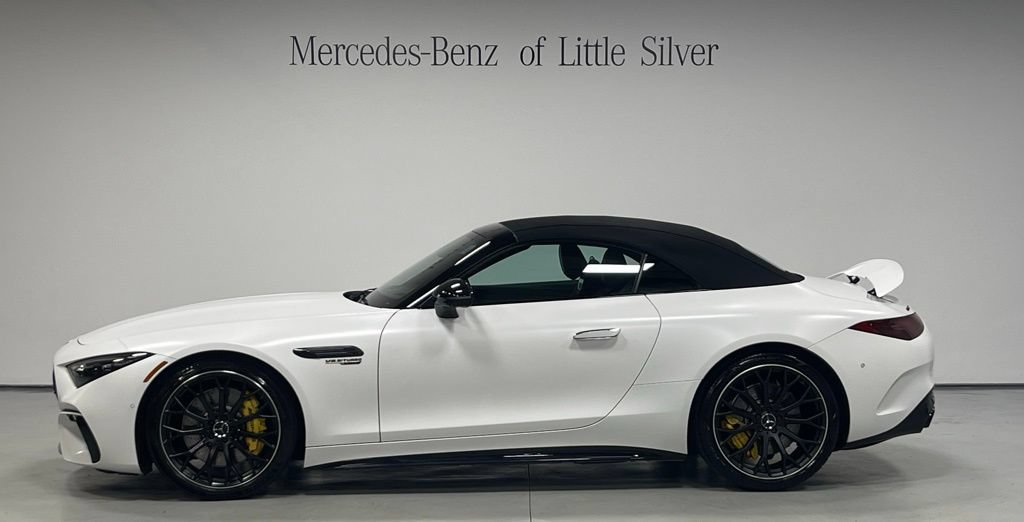 Used 2022 Mercedes-Benz SL 63 AMG 4MATIC image 2