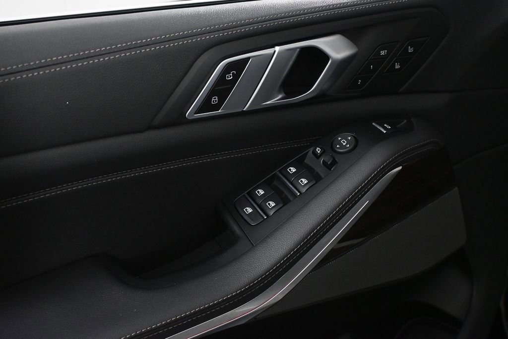 Used 2020 BMW X5 xDrive40i AWD/4WD image 8
