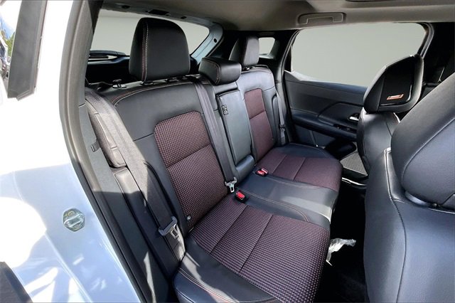 New 2026 Nissan Kicks SR image 10