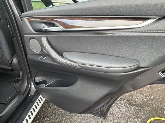 Used 2017 BMW X5 xDrive35i AWD/4WD image 11