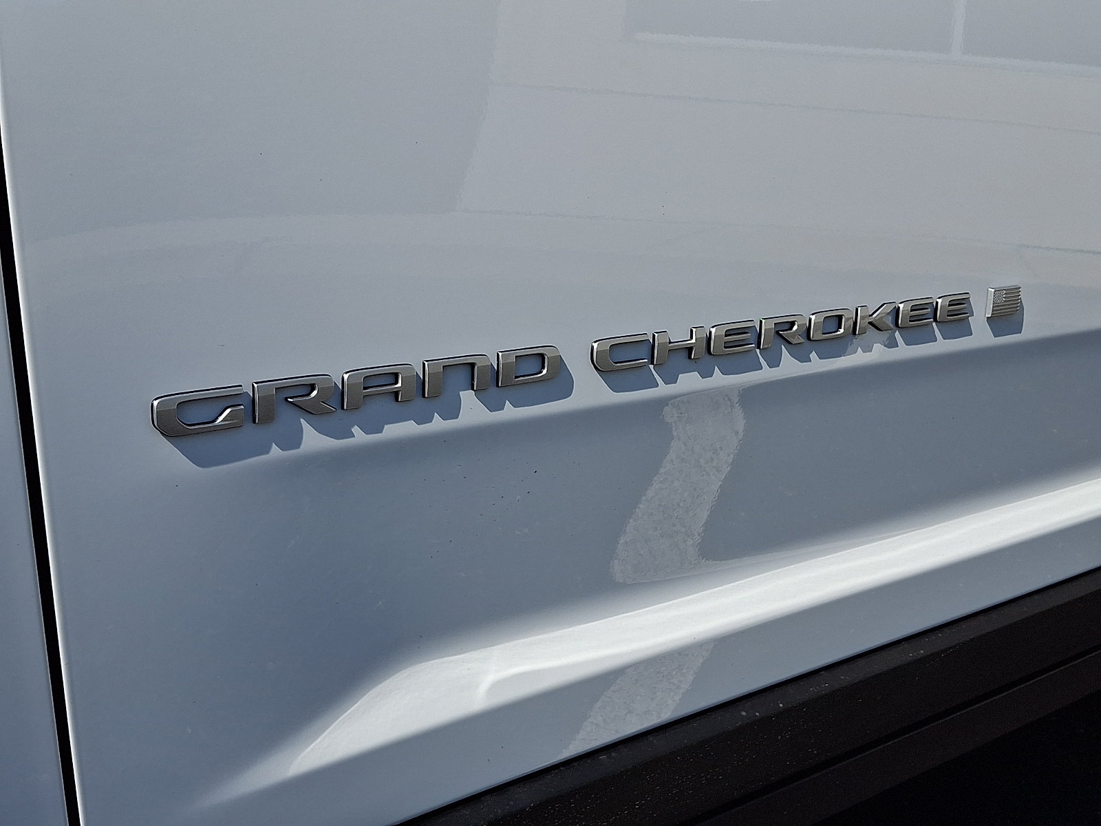 New 2027 Jeep Grand Cherokee Limited AWD/4WD image 18