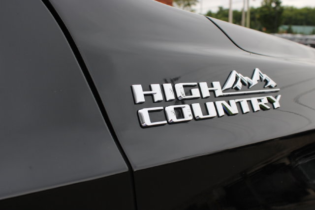 Used 2022 Chevrolet Tahoe High Country w/ Max Trailering Package AWD/4WD image 10