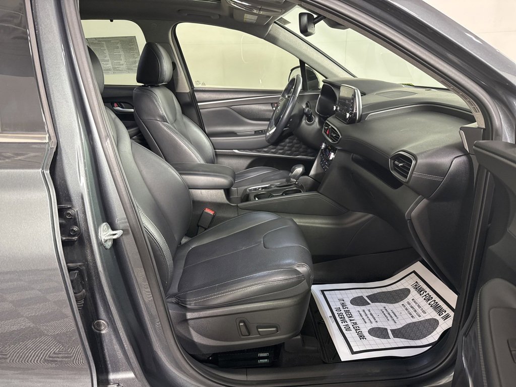 Used 2020 Hyundai Santa Fe Limited image 13