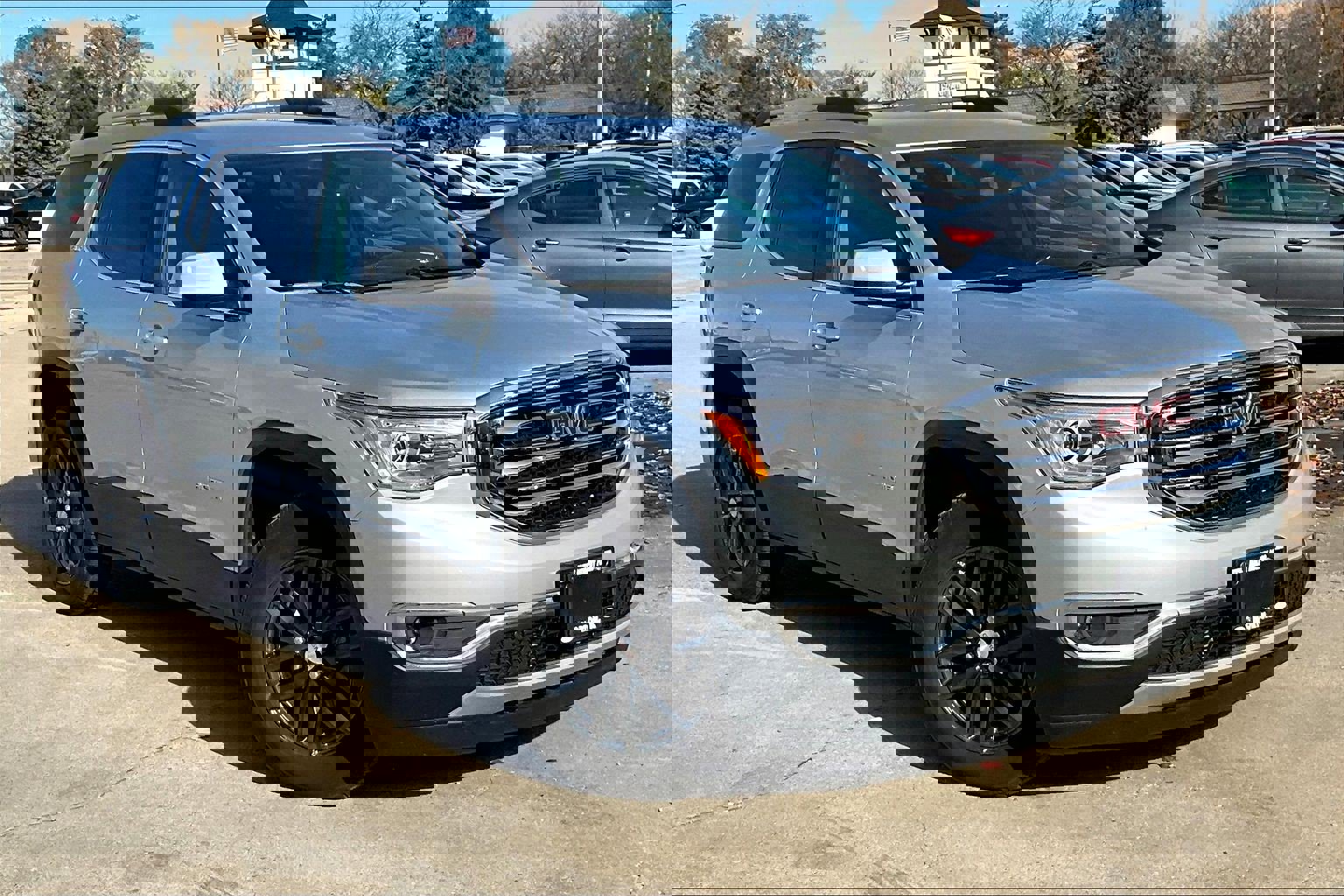 Used 2018 GMC Acadia SLT image 38