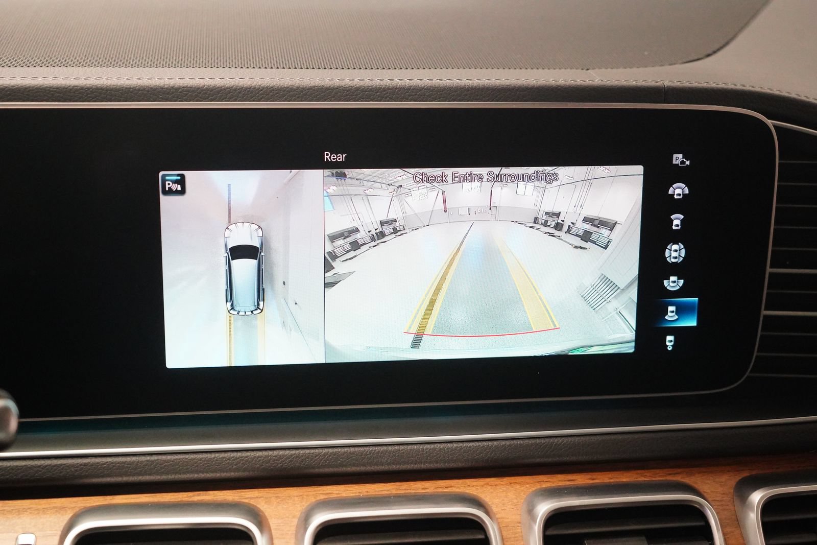 Certified 2023 Mercedes-Benz GLS 580 4MATIC image 25