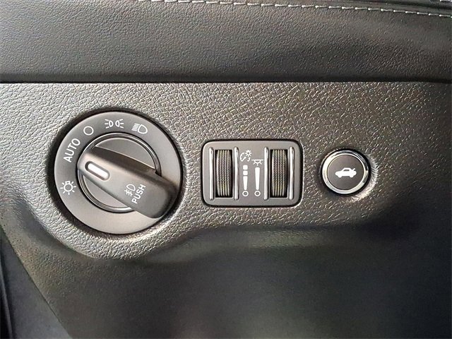 Used 2023 Dodge Challenger R/T Scat Pack w/ Plus Package image 22