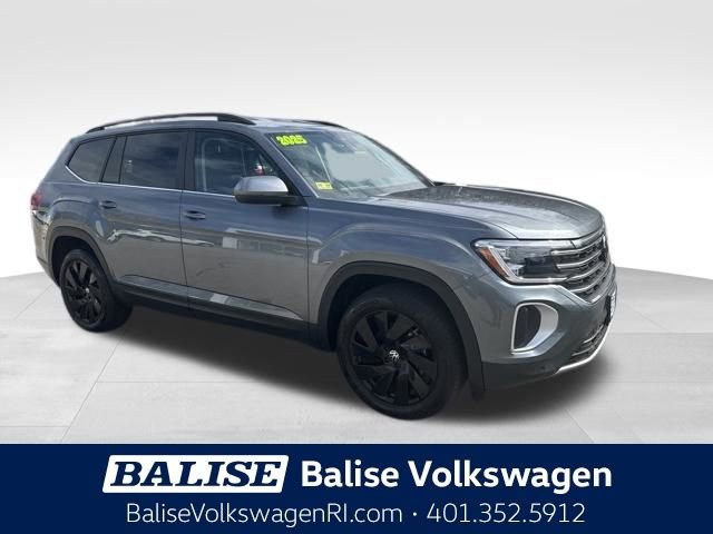 Used 2025 Volkswagen Atlas SE image 1