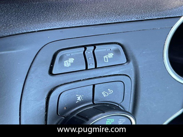 Used 2020 GMC Terrain SLT image 34