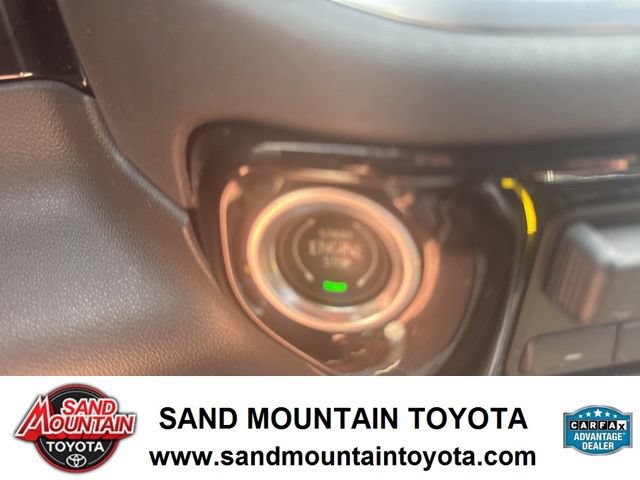 Used 2022 Chevrolet Silverado 1500 LT Trail Boss w/ LT Trail Boss Premium Package AWD/4WD image 17