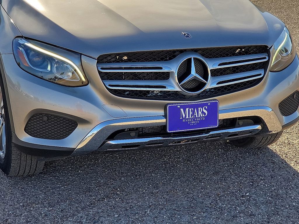 Used 2019 Mercedes-Benz GLC 350e 4MATIC image 10