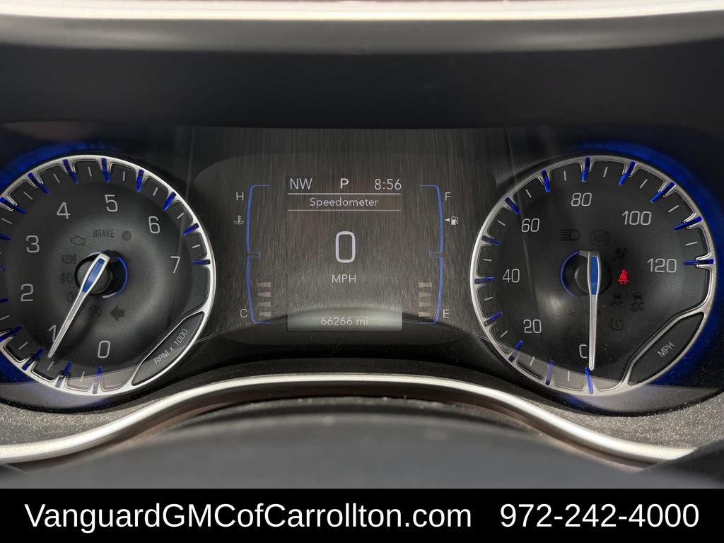 Used 2022 Chrysler Voyager LX FWD image 15