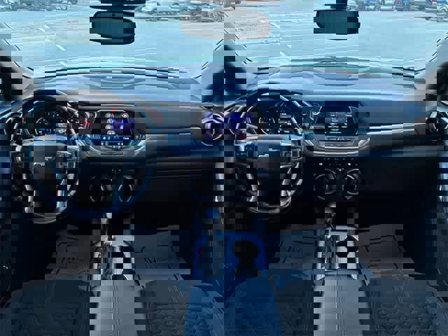 Used 2020 Chevrolet Blazer LT image 16