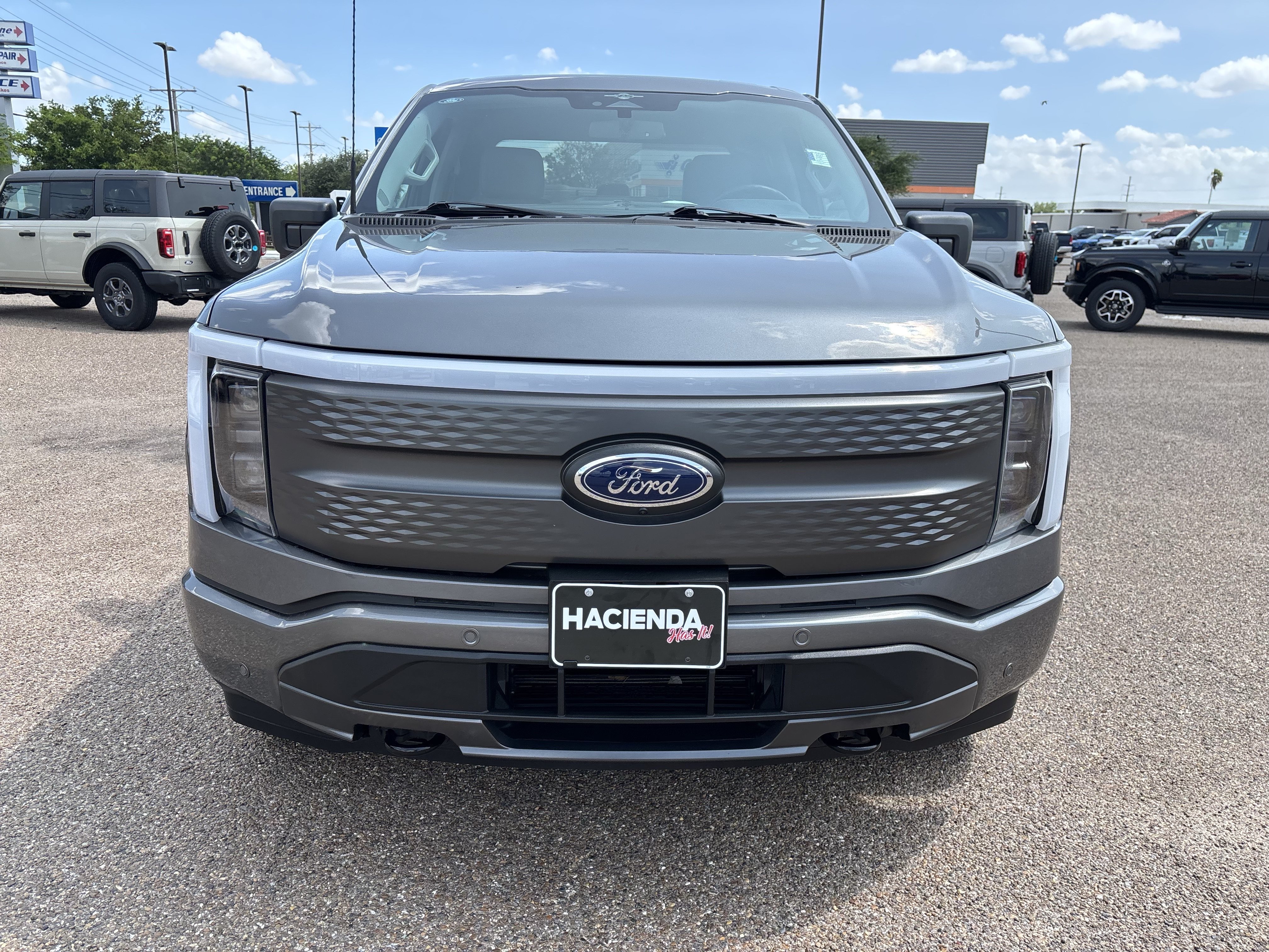 Certified 2023 Ford F150 Lightning XLT AWD/4WD image 6