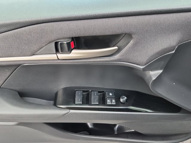 Used 2025 Toyota Camry LE FWD image 18