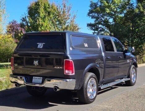 Used 2015 RAM 1500 Laramie w/ Convenience Group image 11