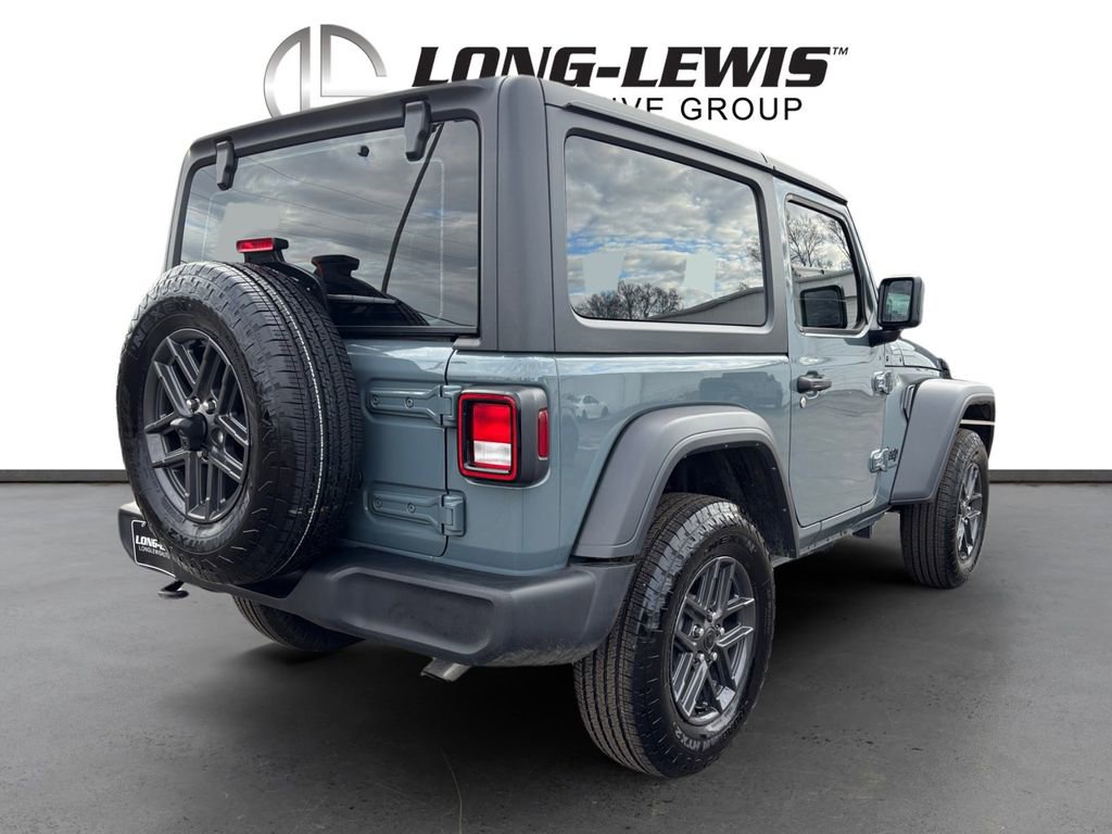 Used 2024 Jeep Wrangler Sport S image 5