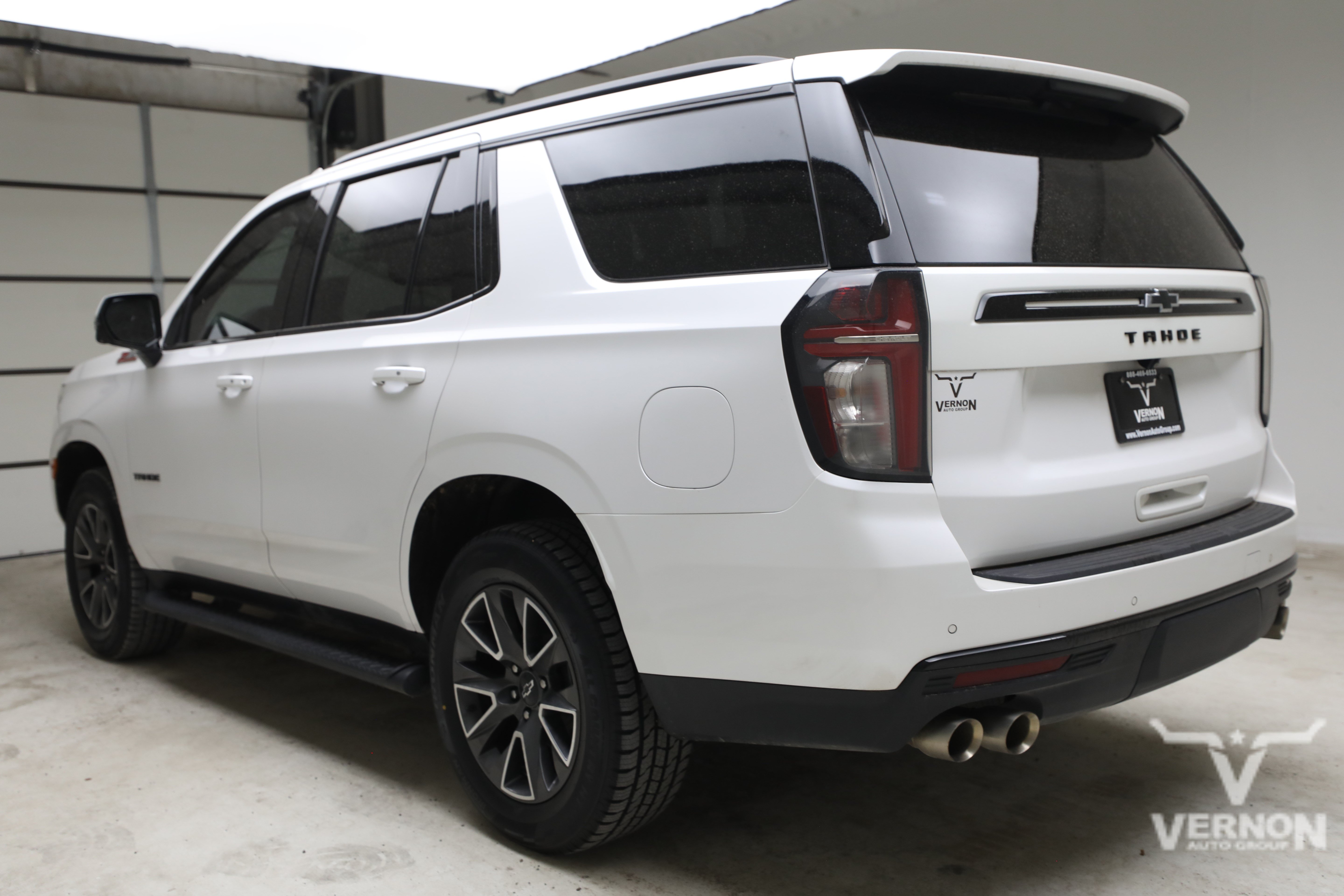 Used 2024 Chevrolet Tahoe Z71 w/ Off-Road Capability Package AWD/4WD image 3