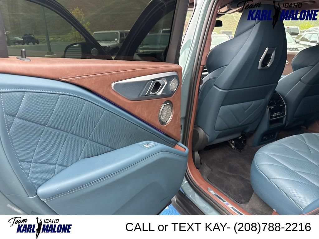 Used 2023 BMW XM AWD/4WD image 35