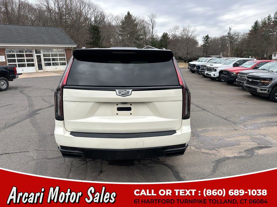 Used 2022 Cadillac Escalade Sport Platinum image 4