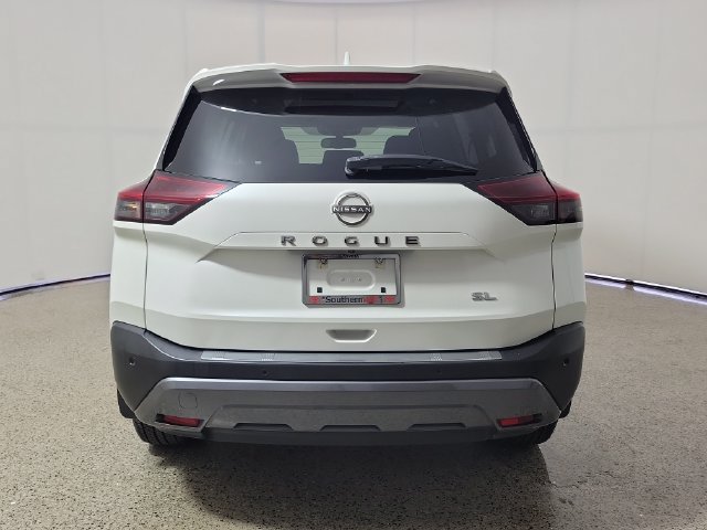 Used 2023 Nissan Rogue SL w/ SL Premium Package FWD image 6