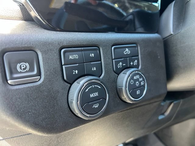 Used 2024 Chevrolet Silverado 1500 RST w/ Convenience Package II AWD/4WD image 15