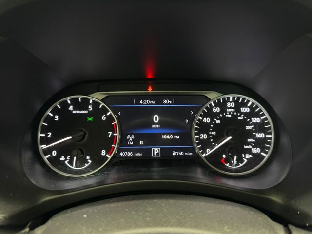 Used 2021 Nissan Sentra SV image 2