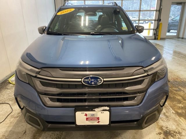 Certified 2025 Subaru Forester Limited image 4