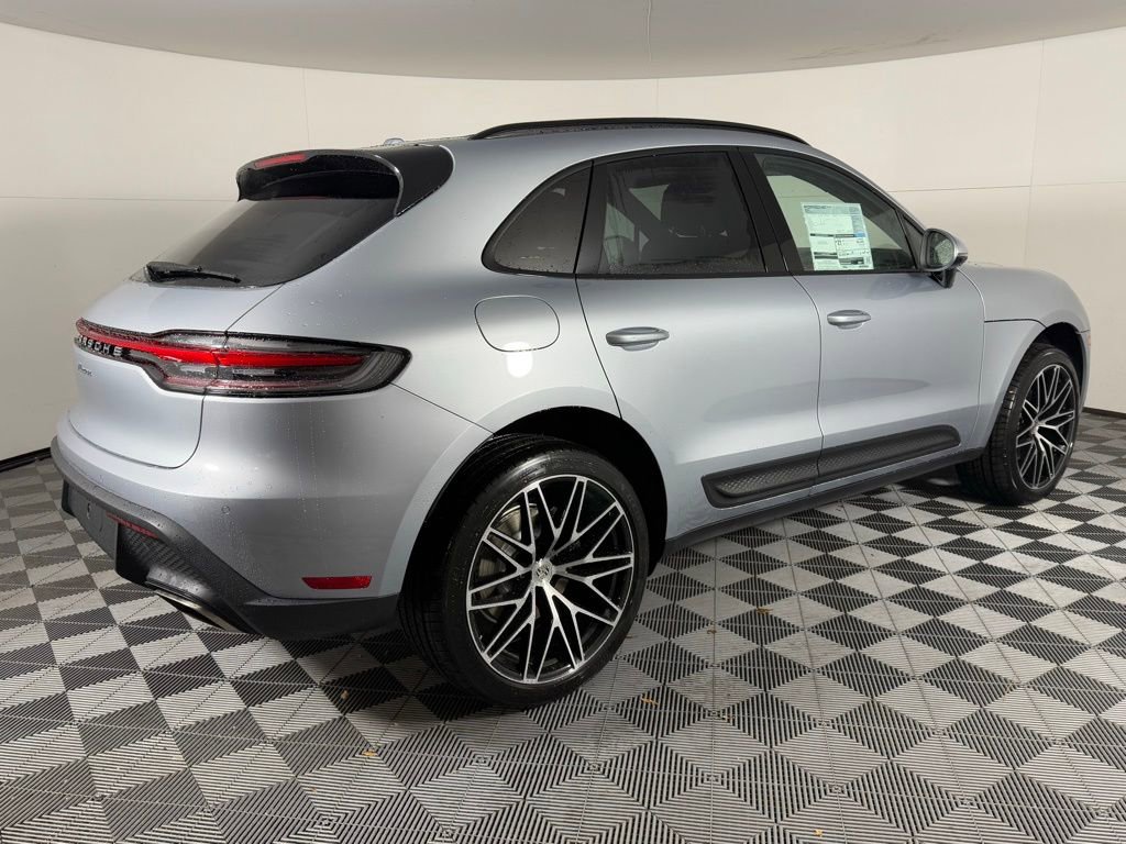 New 2026 Porsche Macan image 7