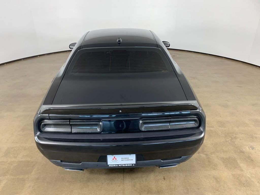 Used 2015 Dodge Challenger R/T Plus RWD image 11