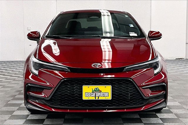 Used 2023 Toyota Corolla SE image 3