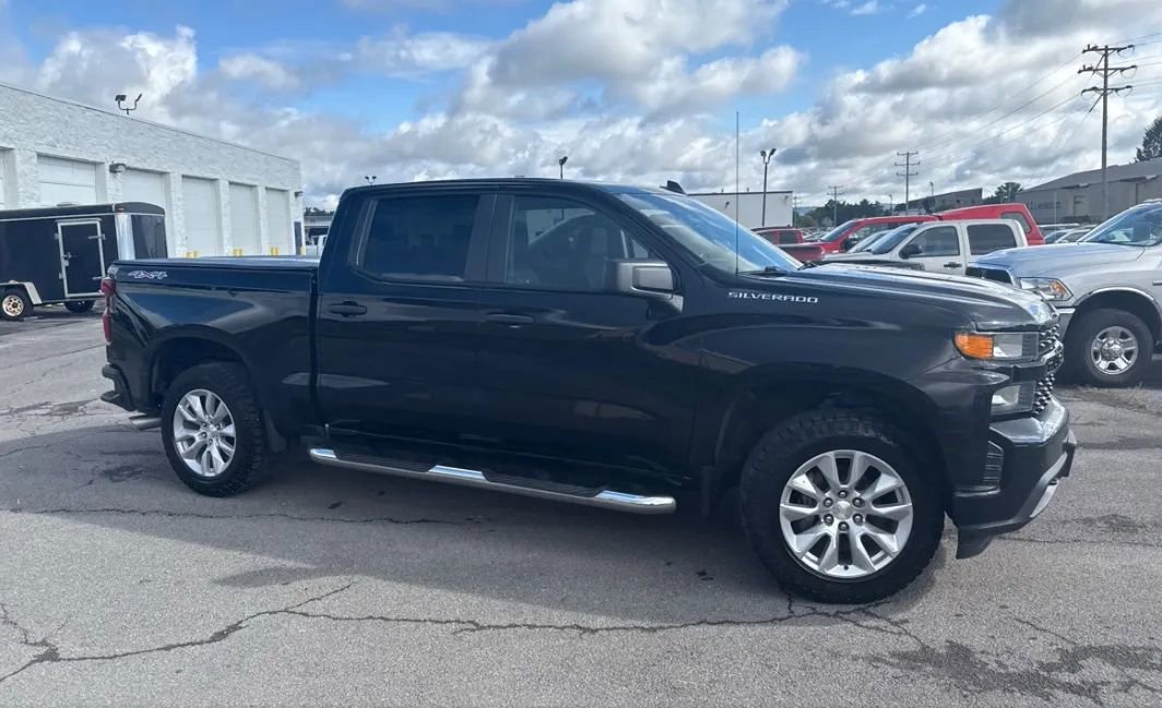 Used 2019 Chevrolet Silverado 1500 Custom w/ Custom Convenience Package