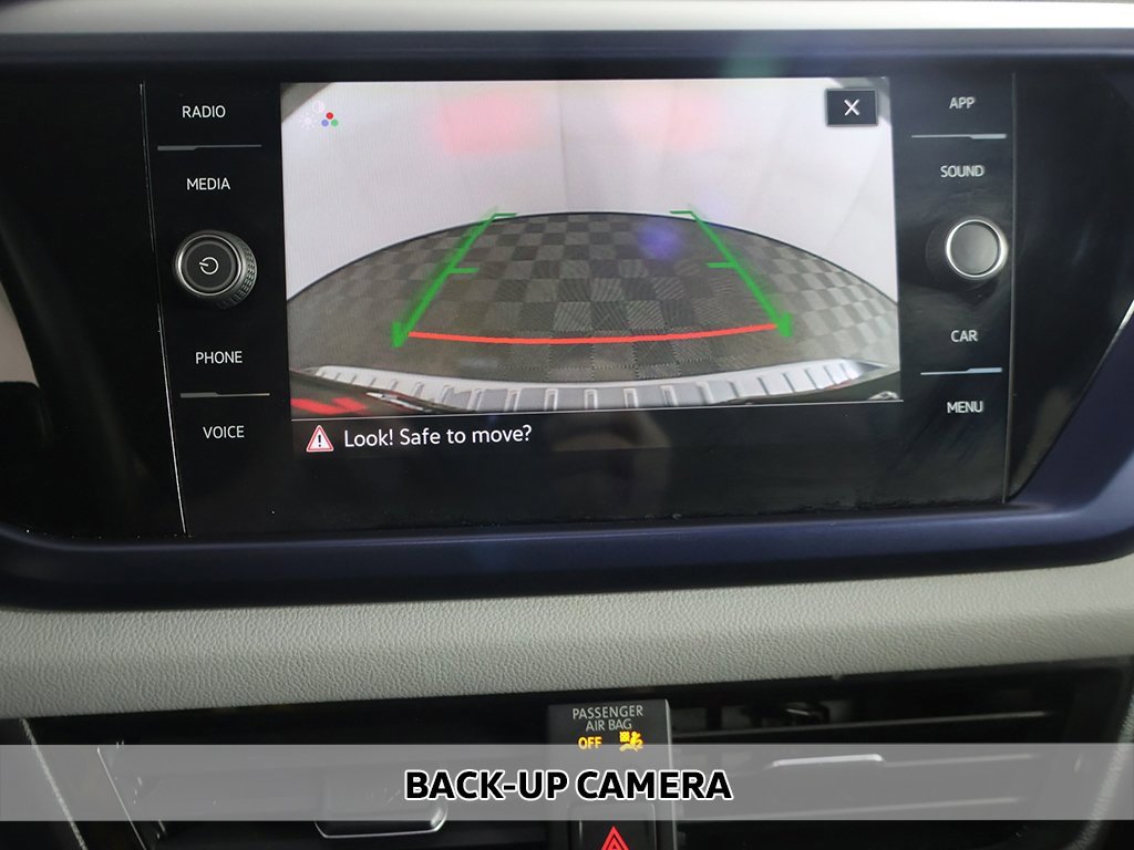 Used 2022 Volkswagen Taos SE image 5